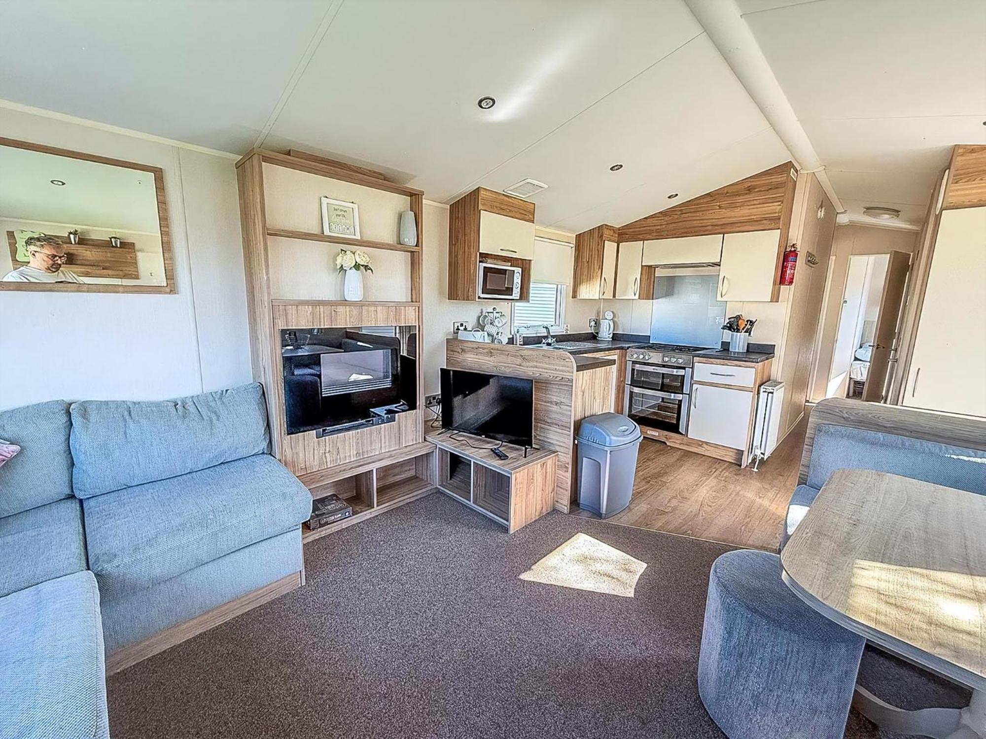 8 Berth Caravan For Hire At St Osyth Beach Ref 28047R 滨海克拉克顿 外观 照片